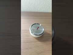 De Oppervlakte van het de Spiegelroestvrije staal van liftdrukknoppen met Titanize